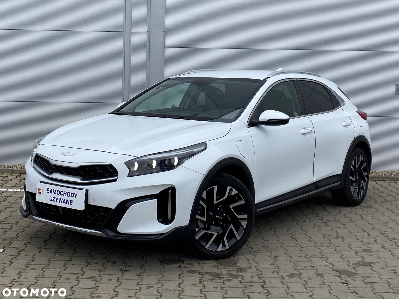 Kia XCeed 1.6 GDI PHEV Business Line DCT - 2