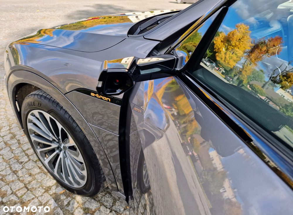 Audi e-tron 55 Quattro S Line - 17