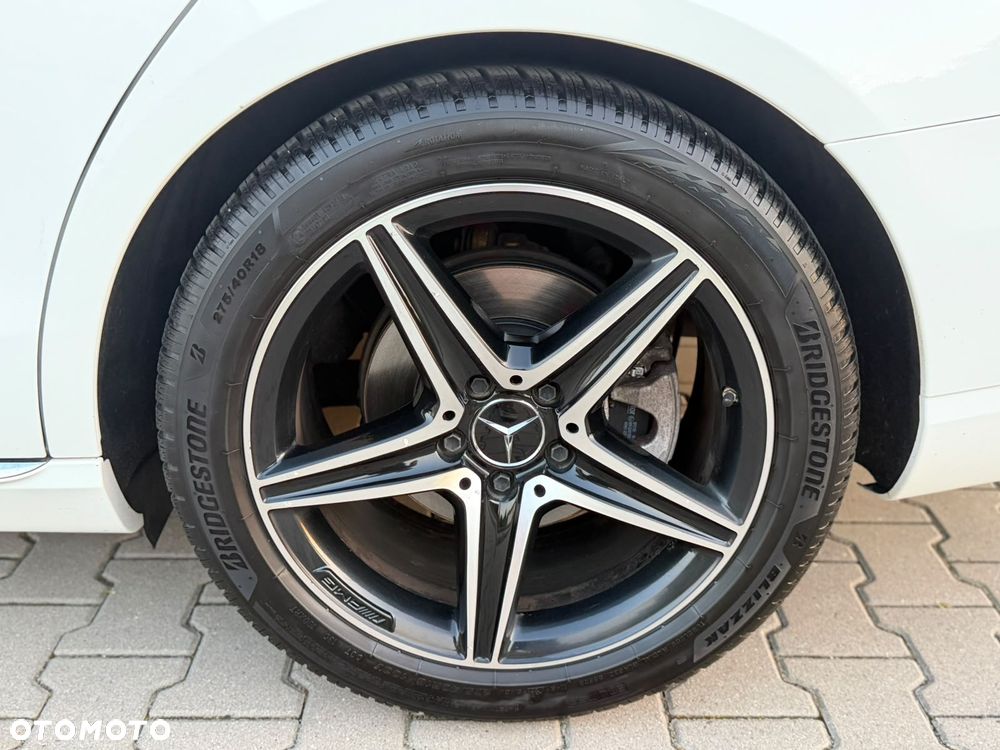 Mercedes-Benz Klasa E 220 d 9G-TRONIC Avantgarde - 36