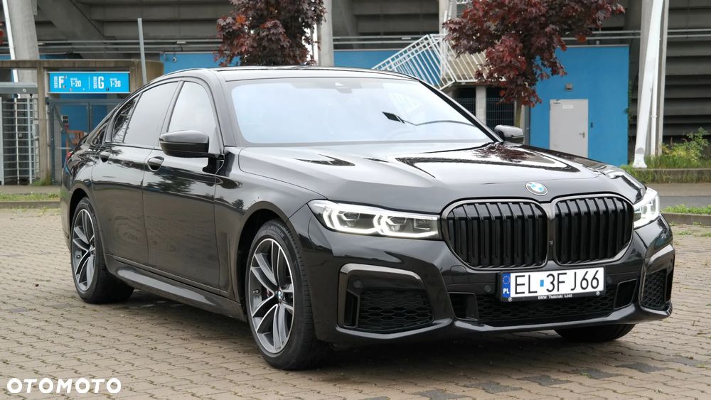BMW Seria 7 750i xDrive sport - 2