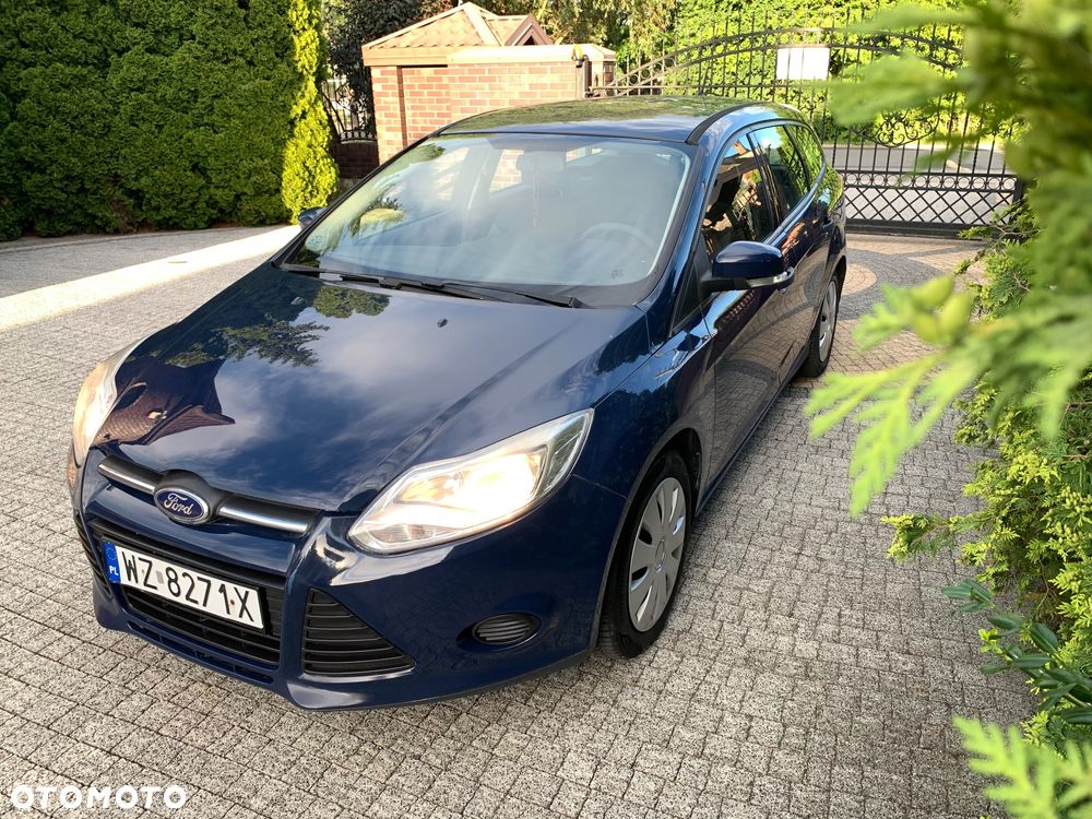 Ford Focus - 25