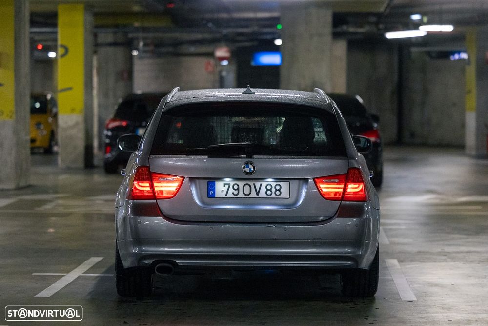 BMW 320 d - 14