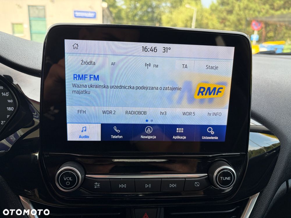 Ford Fiesta 1.0 EcoBoost S&S TITANIUM - 21