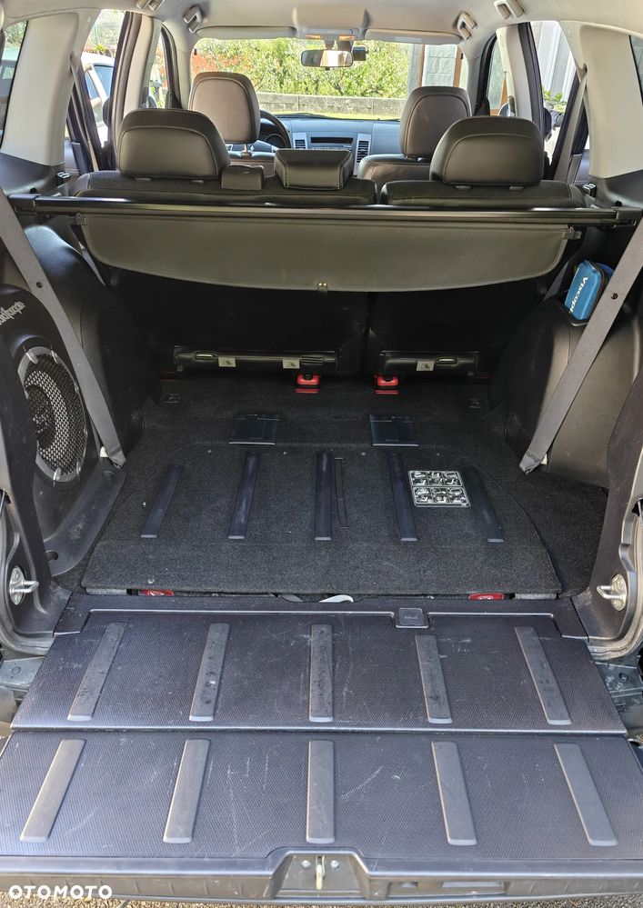 Mitsubishi Outlander 2.0 DID Intense + - 5