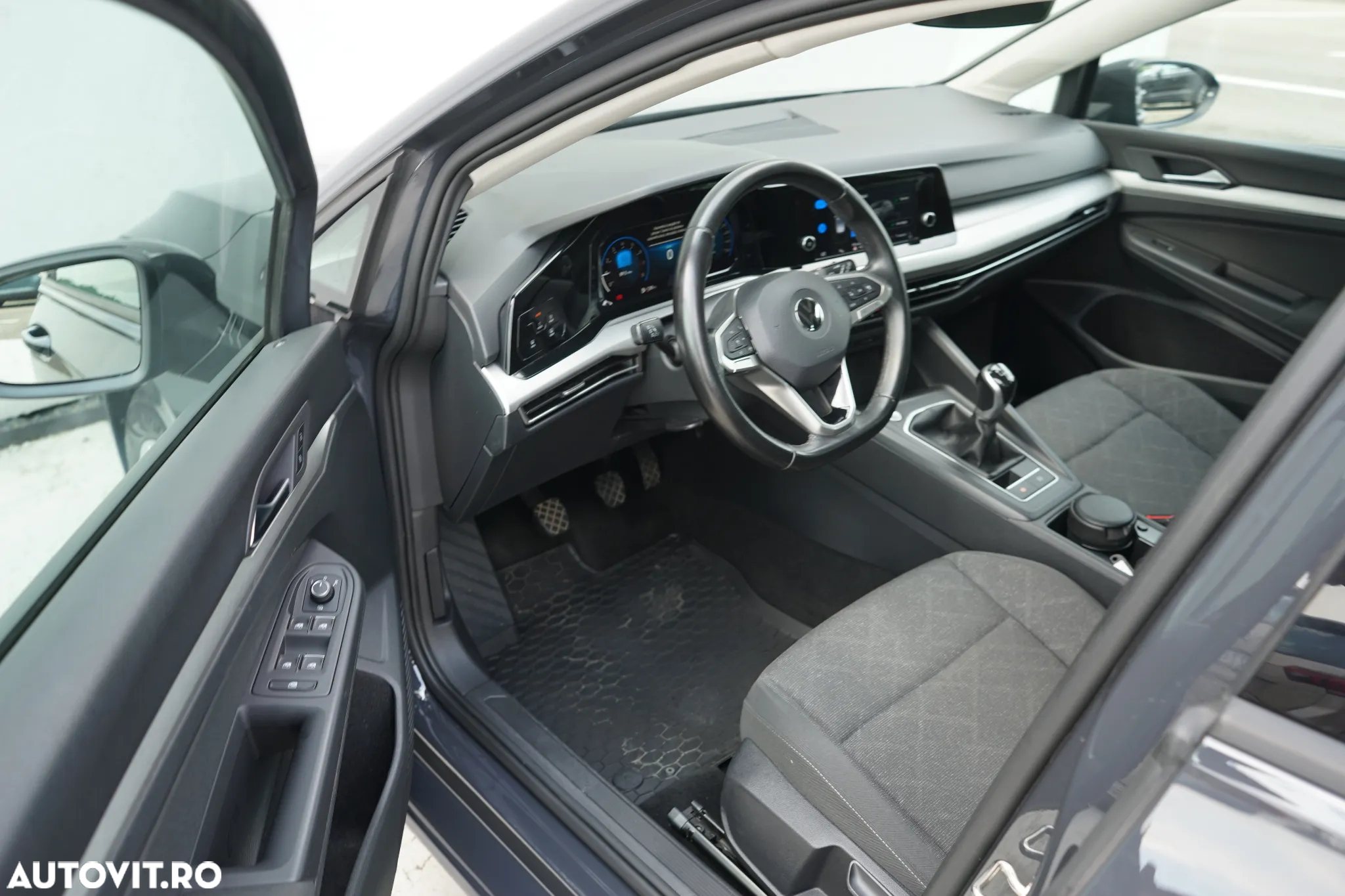 Volkswagen Golf 1.0 TSI Life - 11