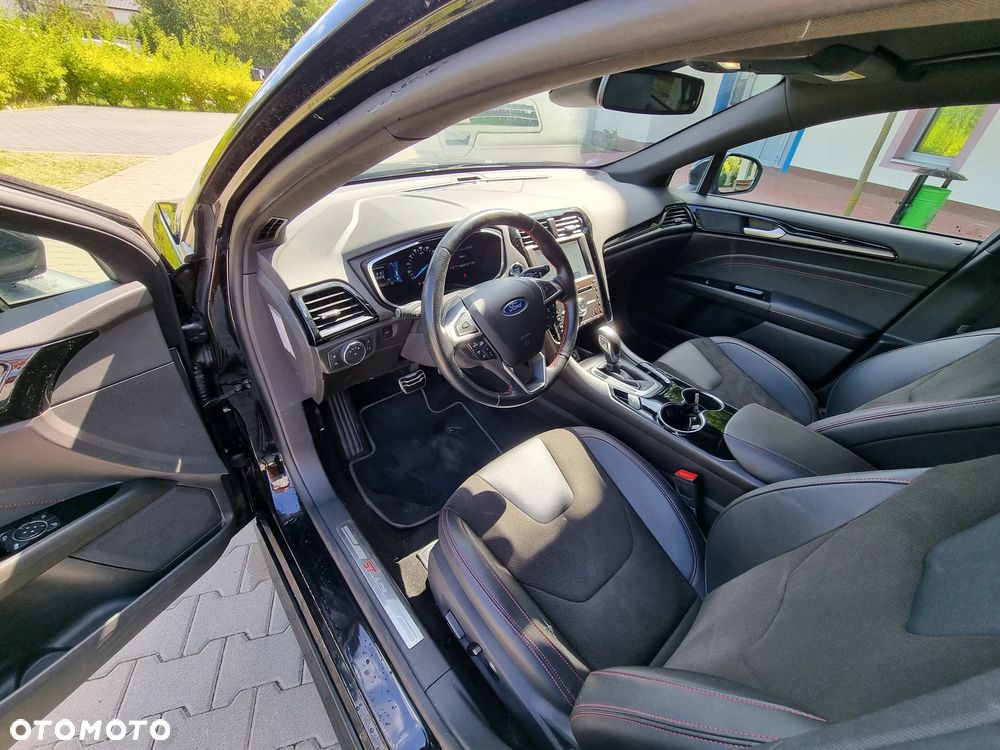 Ford Mondeo SW 2.0 Ti-VCT ST-Line - 28