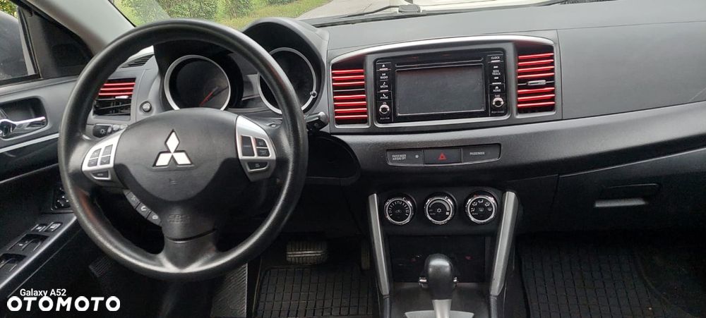 Mitsubishi Lancer - 9