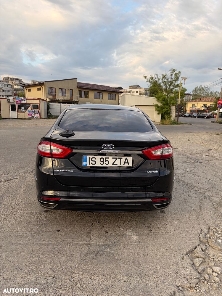 Ford Mondeo - 3
