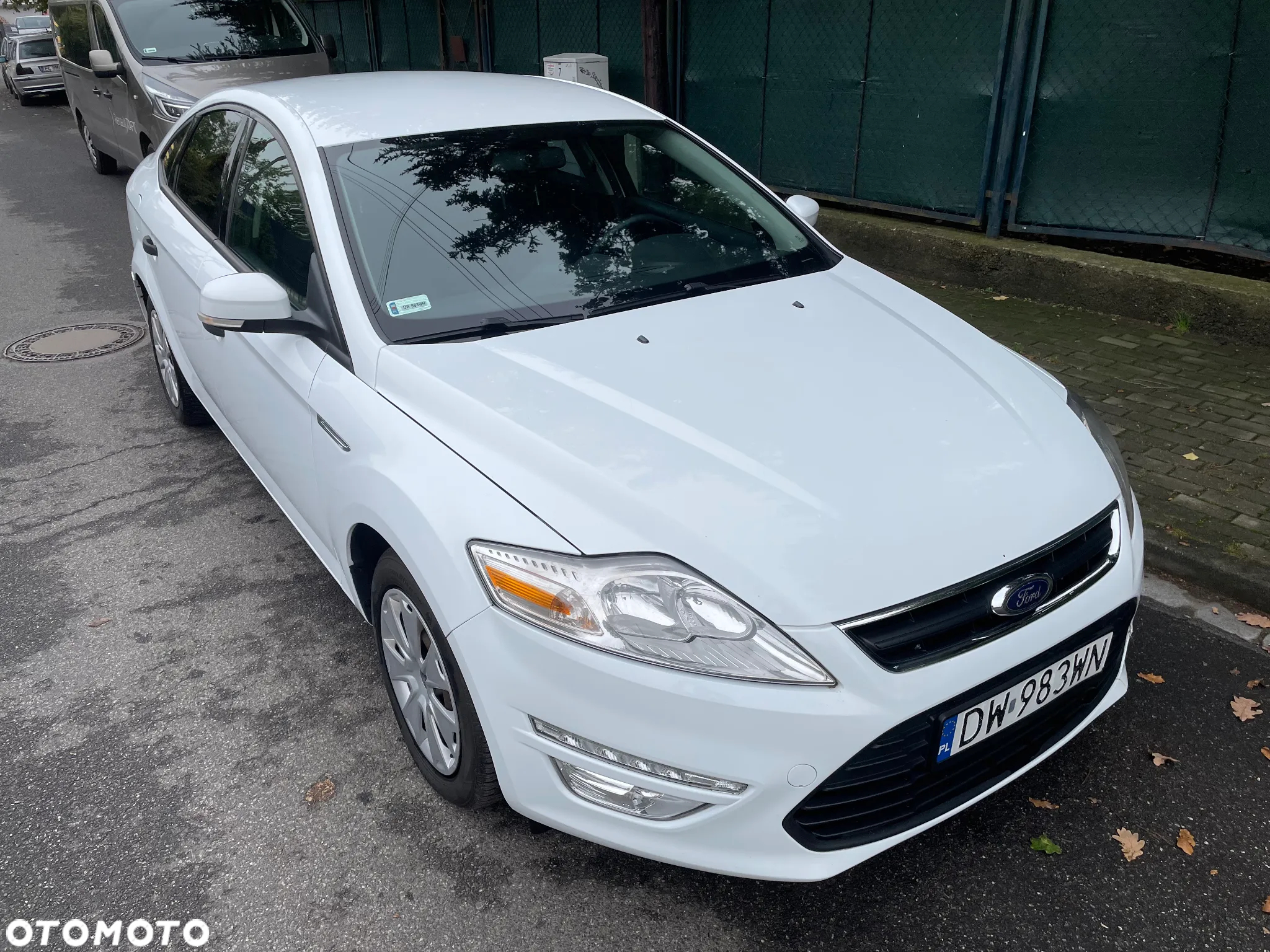 Ford Mondeo 1.6 Trend - 16