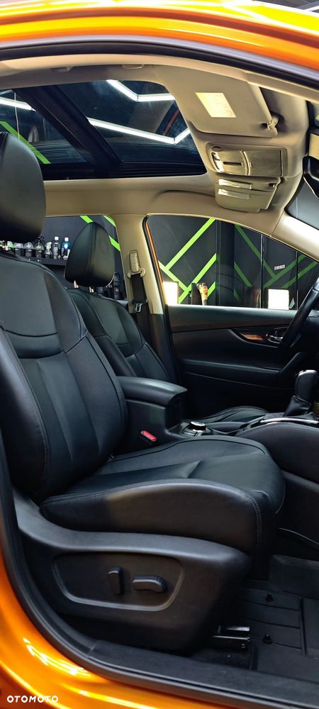 Nissan X-Trail 2.0 dCi Tekna 4WD Xtronic - 18