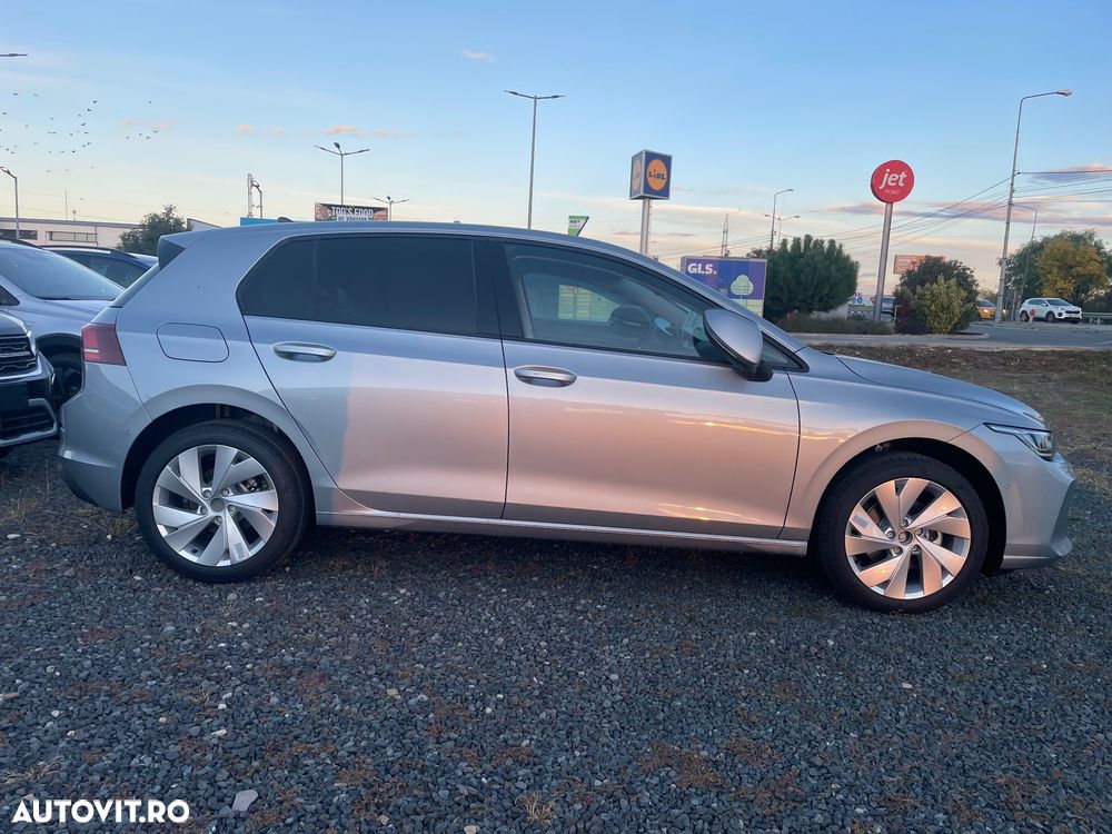 Volkswagen Golf 1.5 eTSI DSG MHEV Life - 2