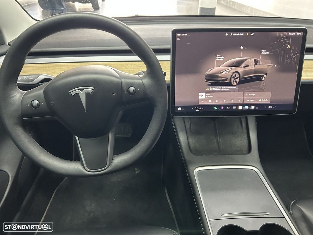 Tesla Model 3 Tração Traseira Standard - 12