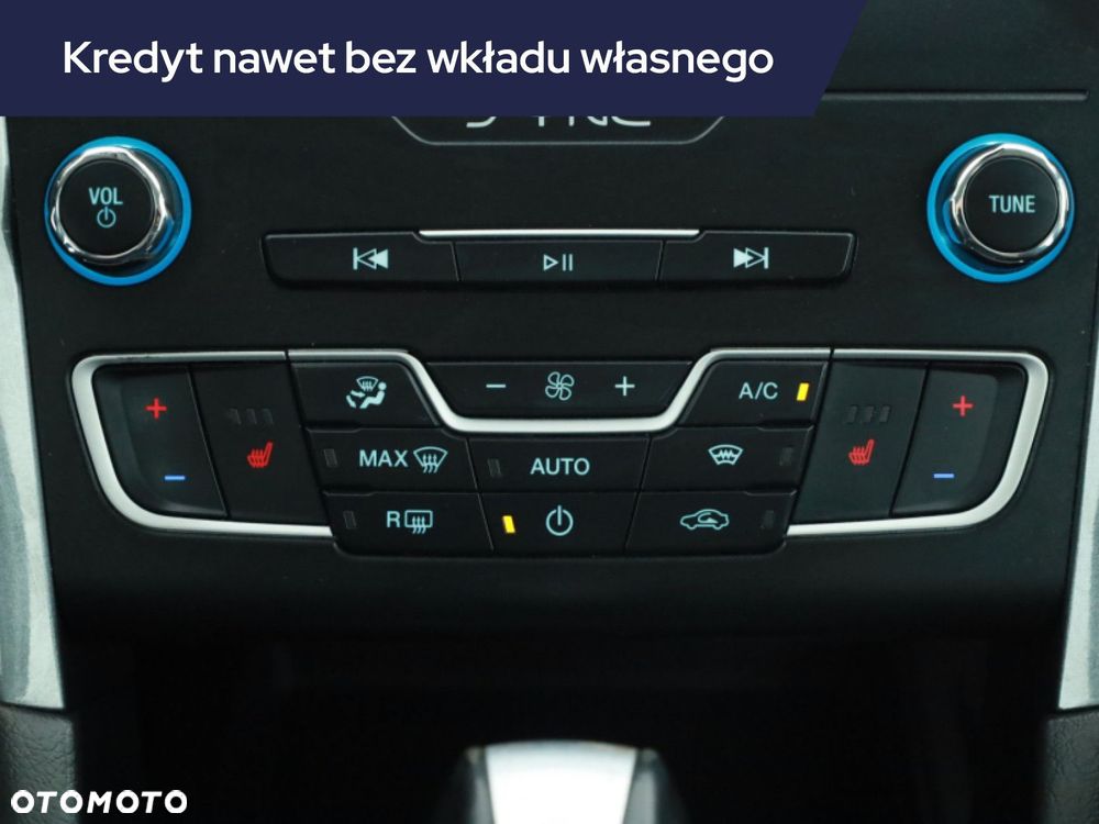 Ford Mondeo - 19