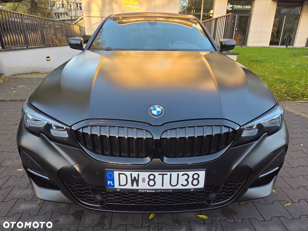 BMW Seria 3 320i xDrive M Sport sport - 18