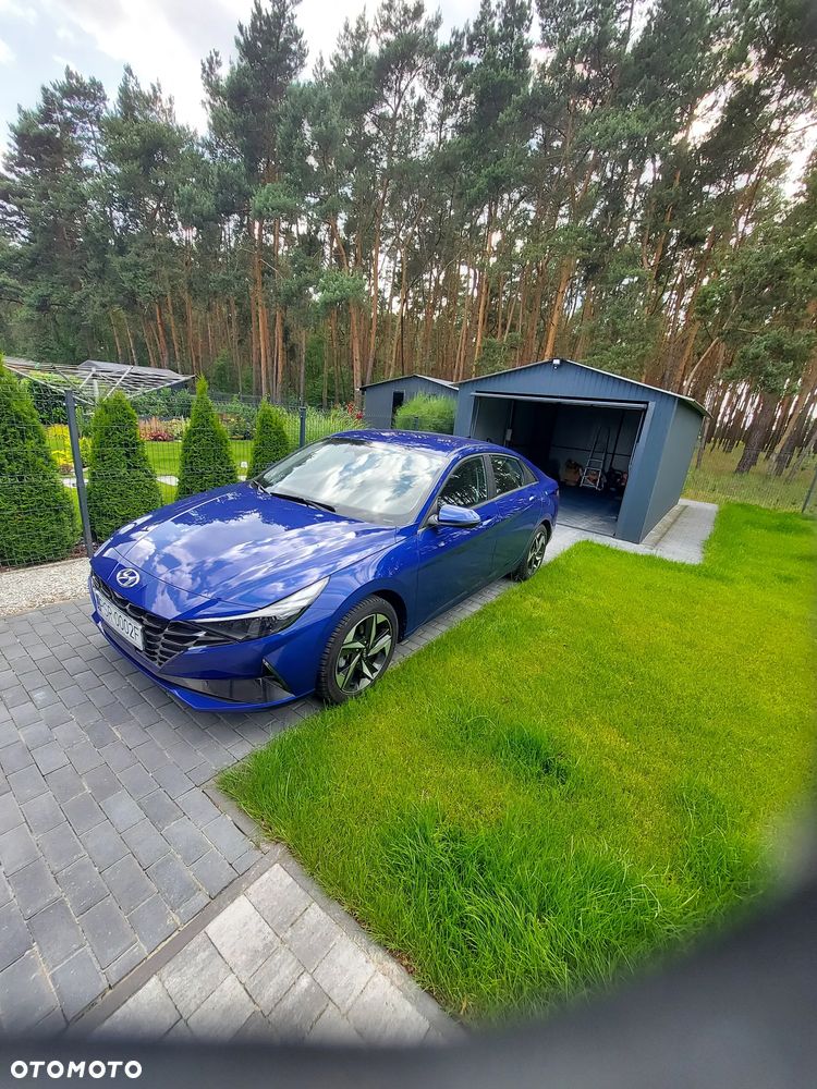 Hyundai Elantra 1.6 Modern CVT - 1