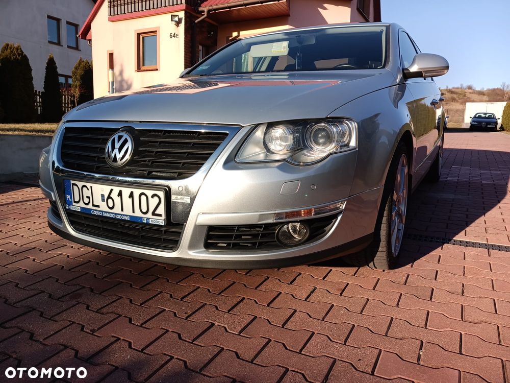 Volkswagen Passat 1.8 TSI Comfortline - 1