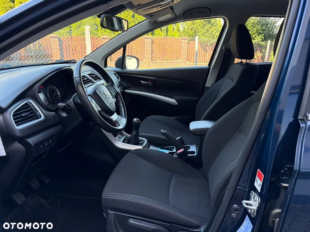 Suzuki SX4 S-Cross 1.0 T Premium - 9