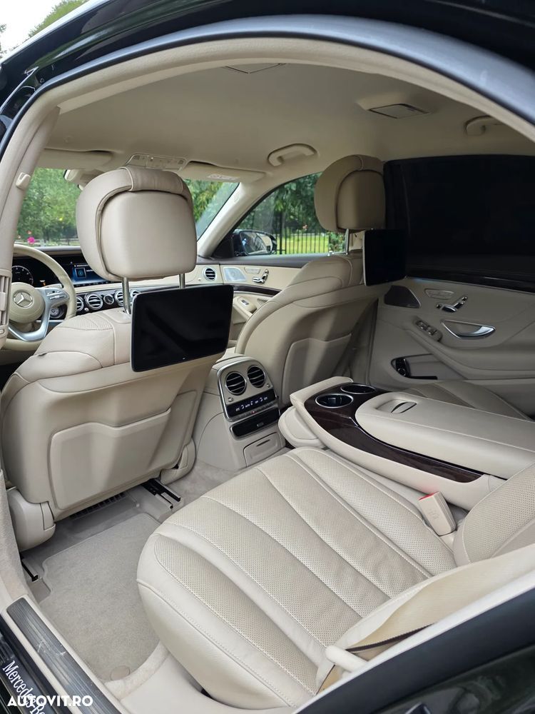 Mercedes-Benz S 560 4MATIC Long Aut. - 11