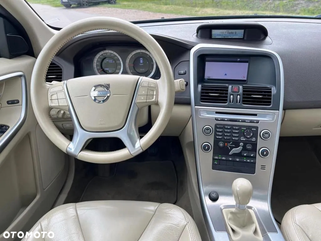 Volvo XC 60 D4 Summum - 32