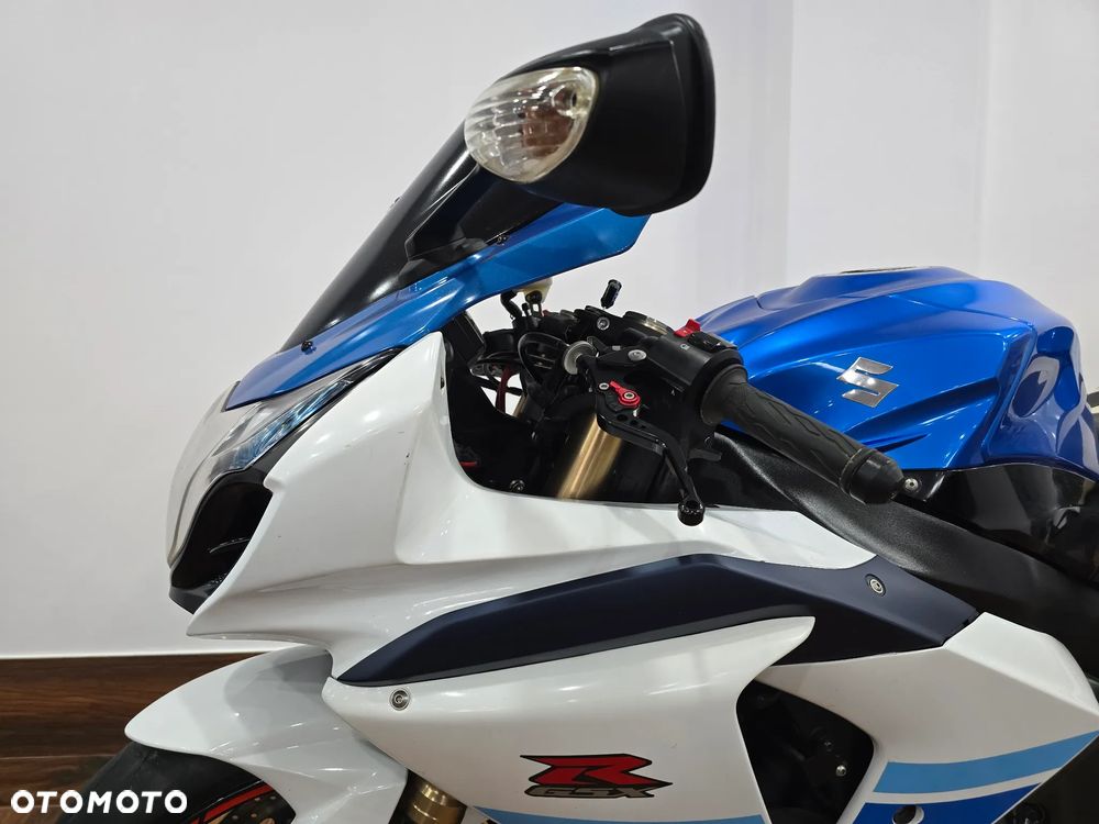 Suzuki GSX-R - 11
