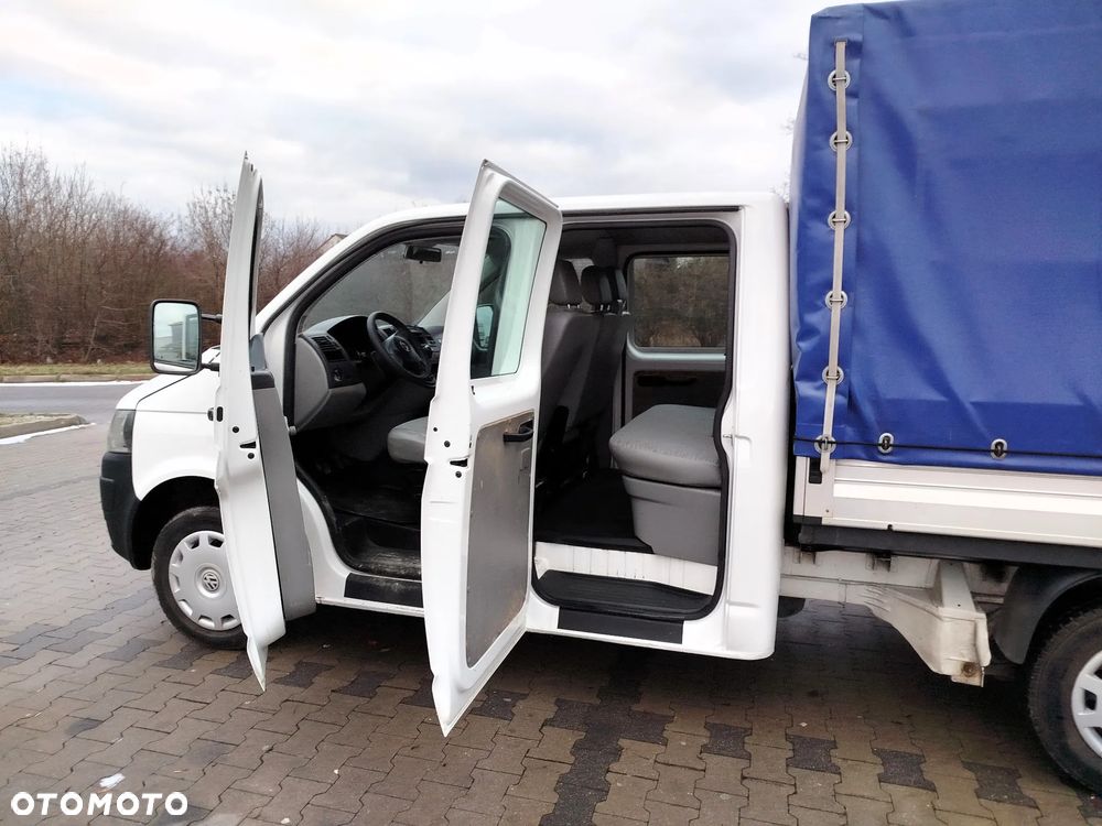 Volkswagen Transporter - 4