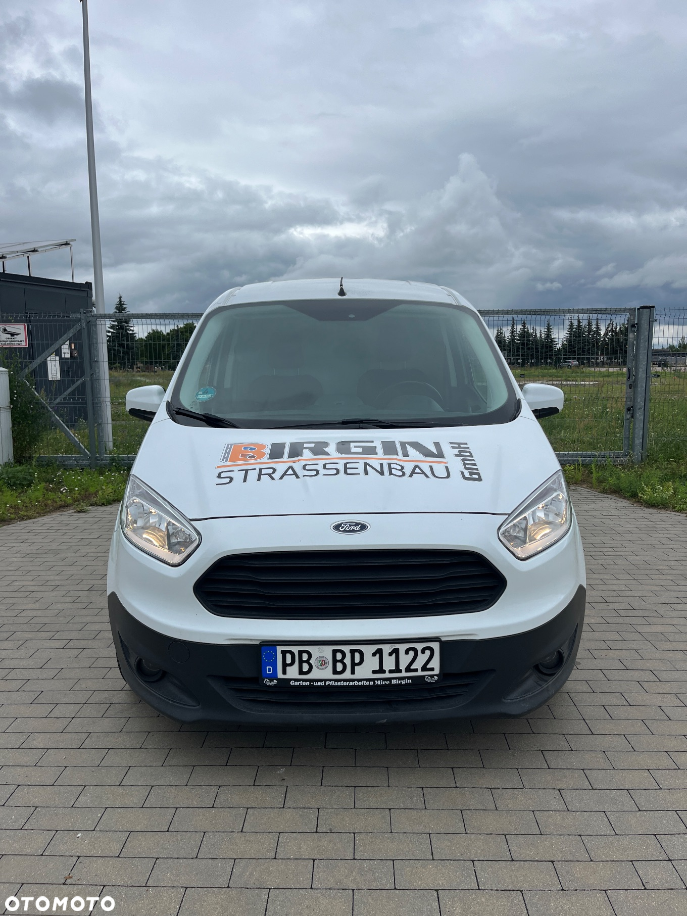 Ford Transit Courier - 4
