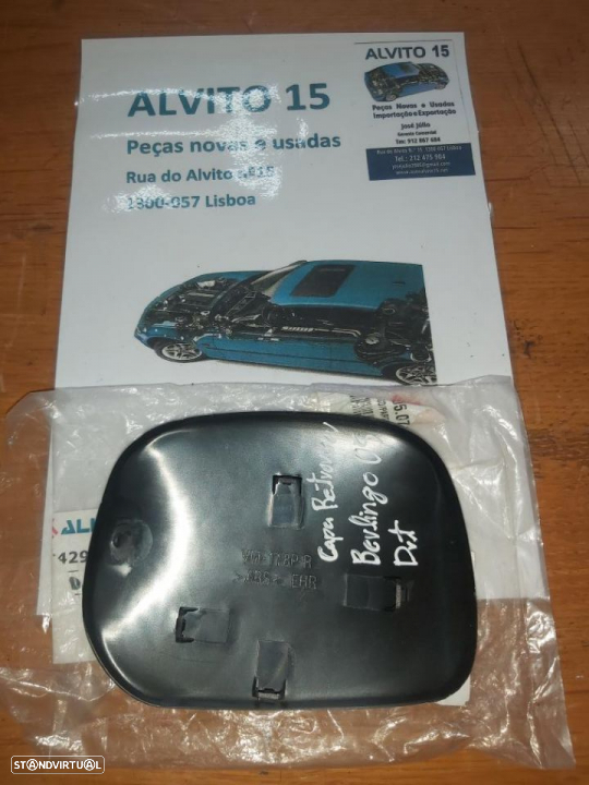 Capa retrovisor direito Citroen Berlingo 2005 - 2