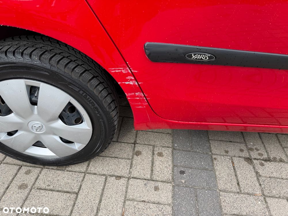 Toyota Yaris 1.0 Terra - 5