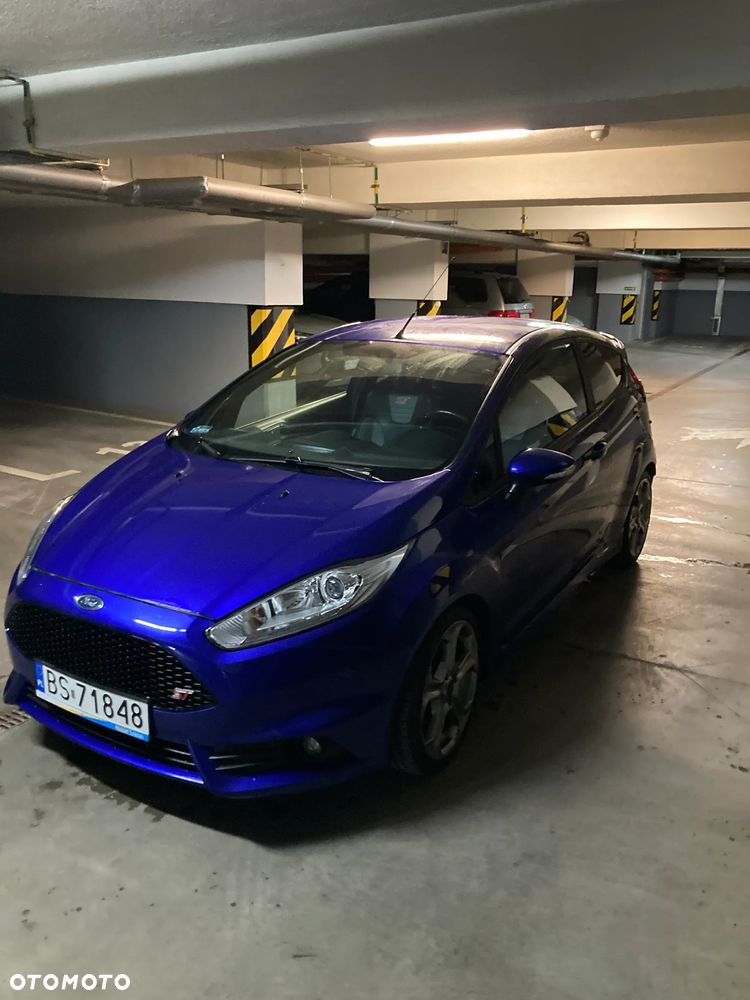 Ford Fiesta ST - 6