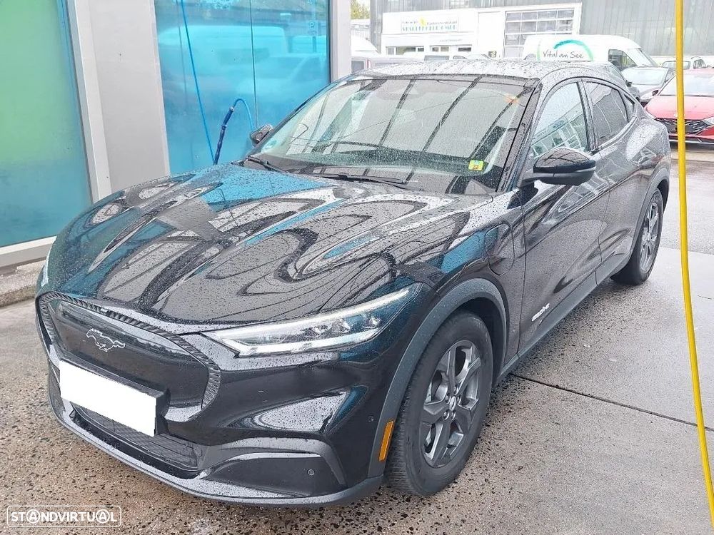 Ford Mustang Mach-E - 1