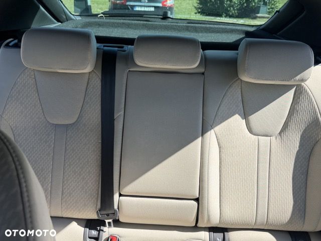 Skoda Octavia 2.0 TDI Style DSG - 8