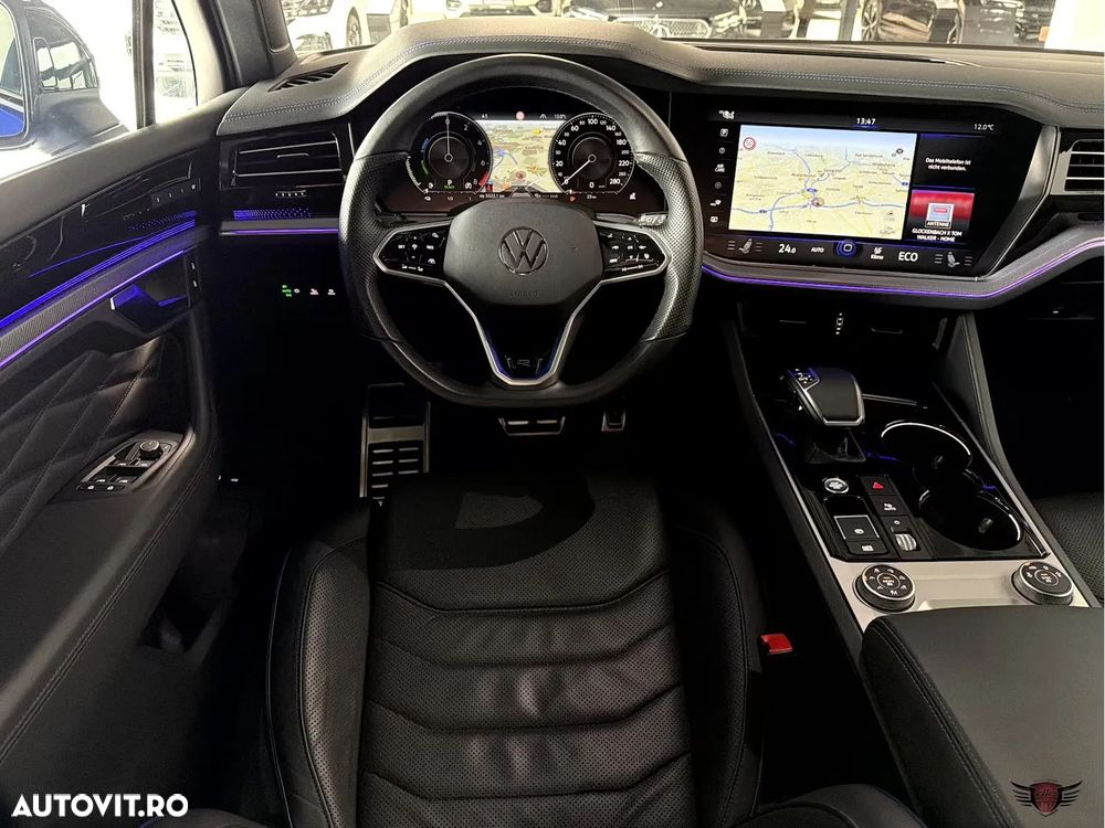 Volkswagen Touareg V6 TSI eHybrid PHEV R - 11