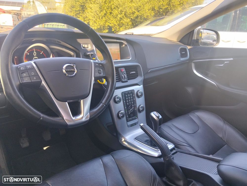 Volvo V40 D2 Inscription - 5