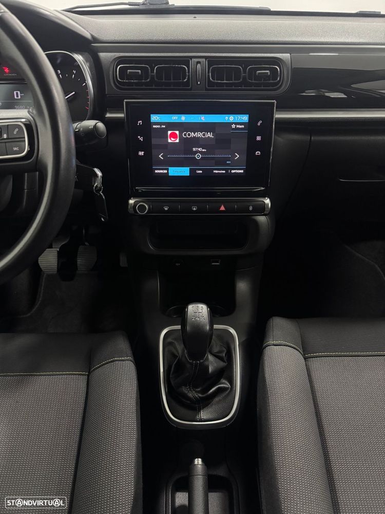 Citroën C3 1.2 PureTech Shine - 26