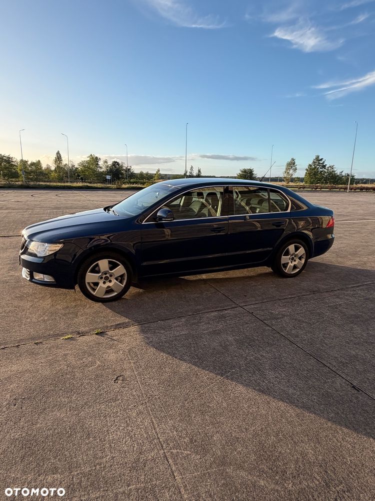 Skoda Superb 1.8 TSI Active DSG - 4