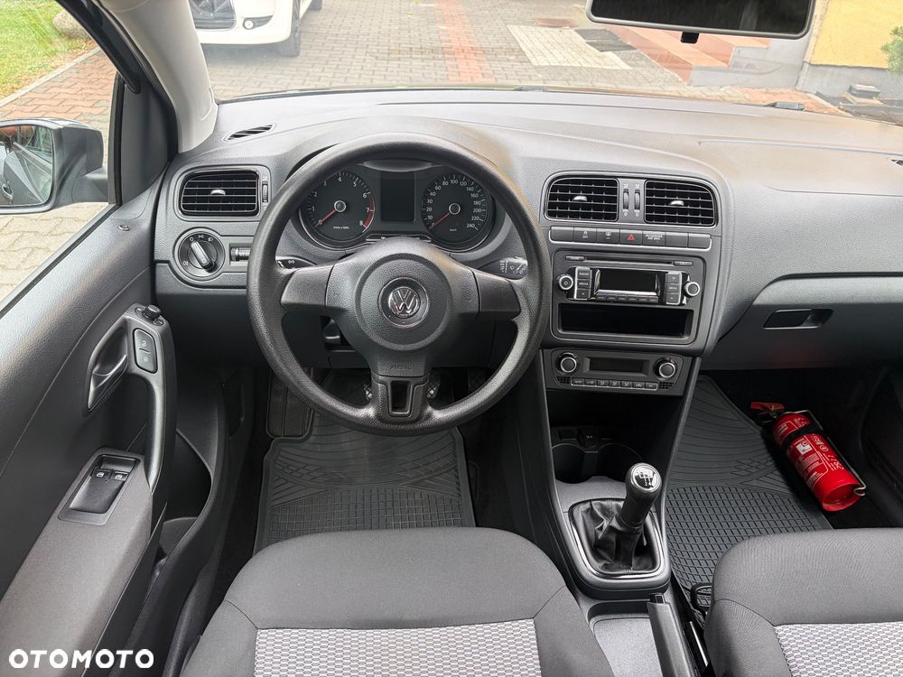 Volkswagen Polo 1.4 Comfortline - 30