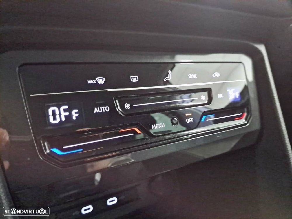 VW Tiguan 2.0 TDI Life - 24