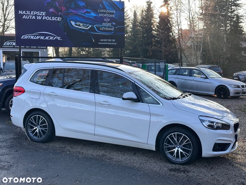 BMW Seria 2 218d - 13