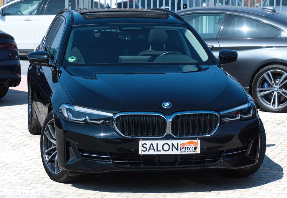 BMW Seria 5 530e sport - 29