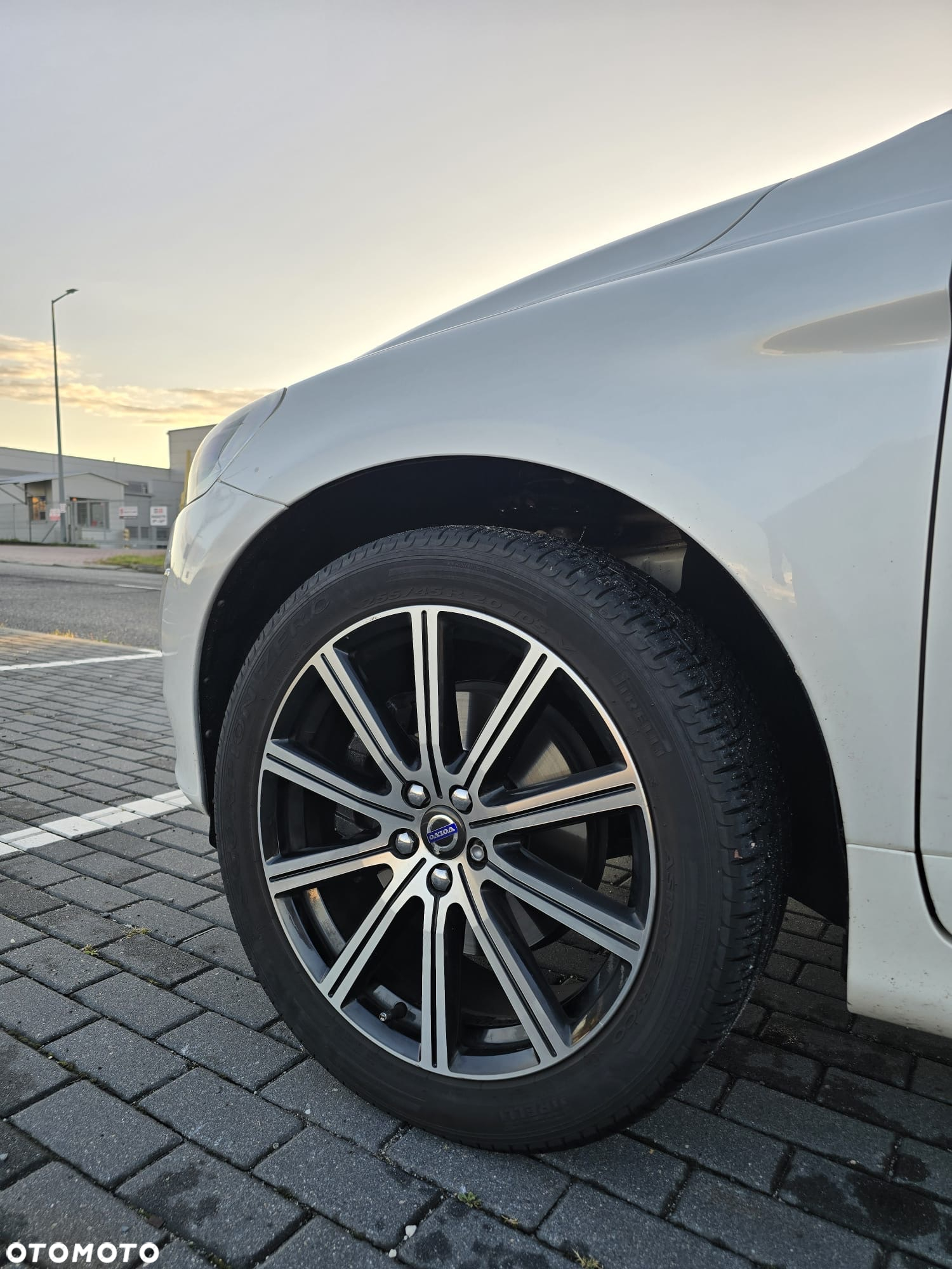 Volvo XC 60 - 6