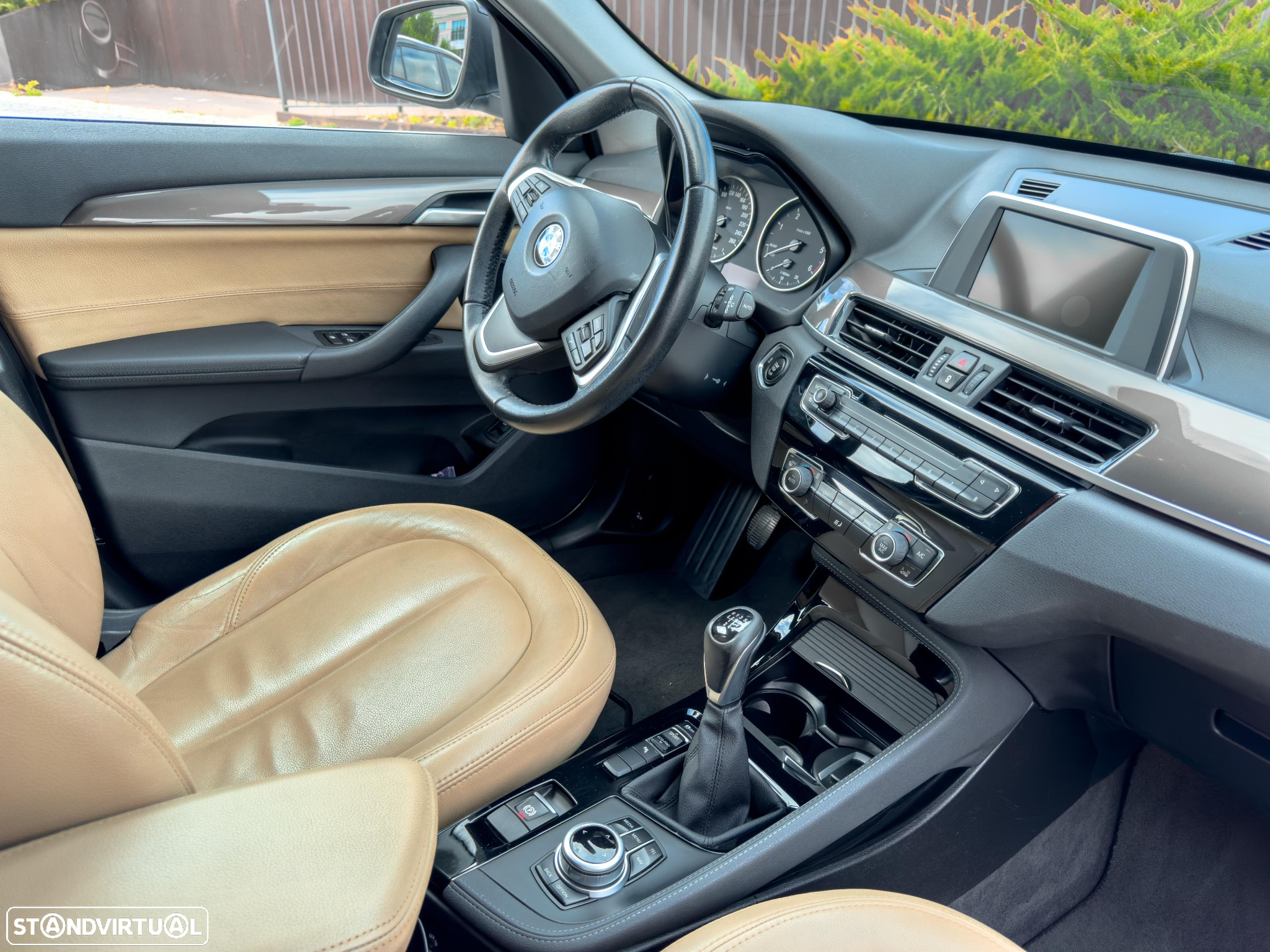 BMW X1 18 d sDrive - 6