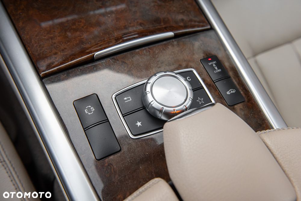 Mercedes-Benz Klasa E 350 BlueTEC 4Matic 7G-TRONIC Avantgarde - 26