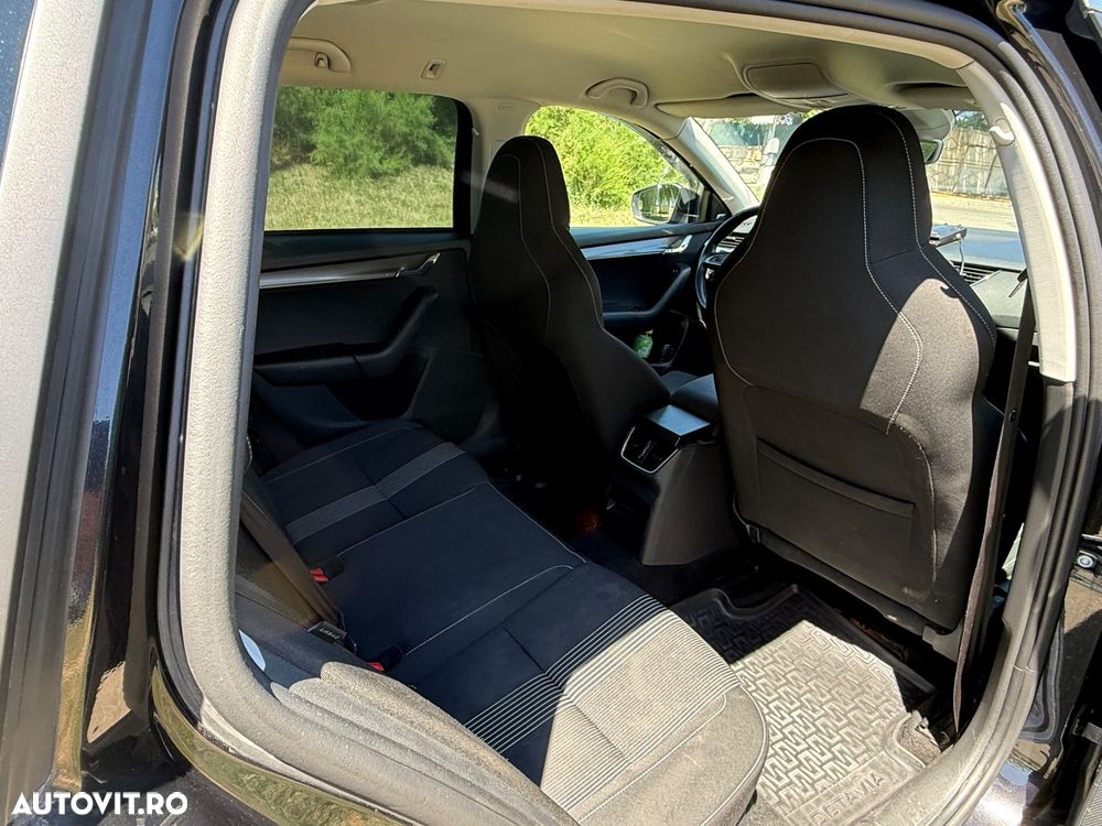 Skoda Octavia 2.0 TDI DSG Selection - 11