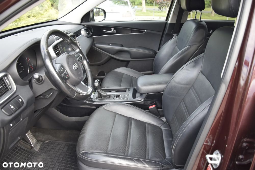 Kia Sorento 2.0 CRDI GT Line - 31