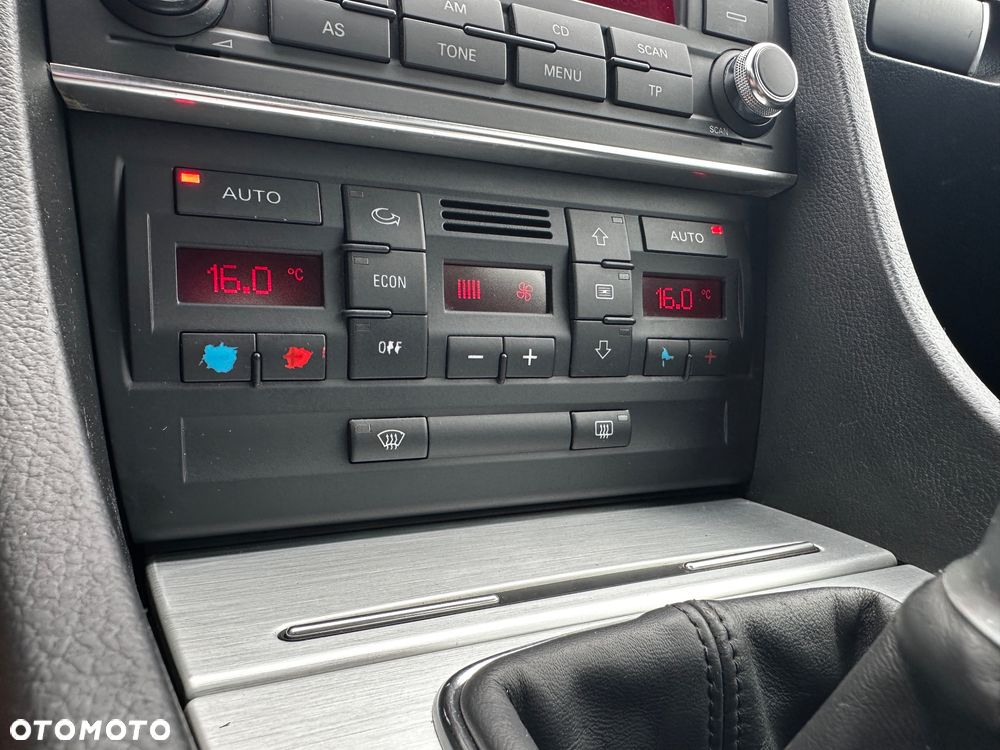 Audi A4 Avant 1.8T Quattro - 23