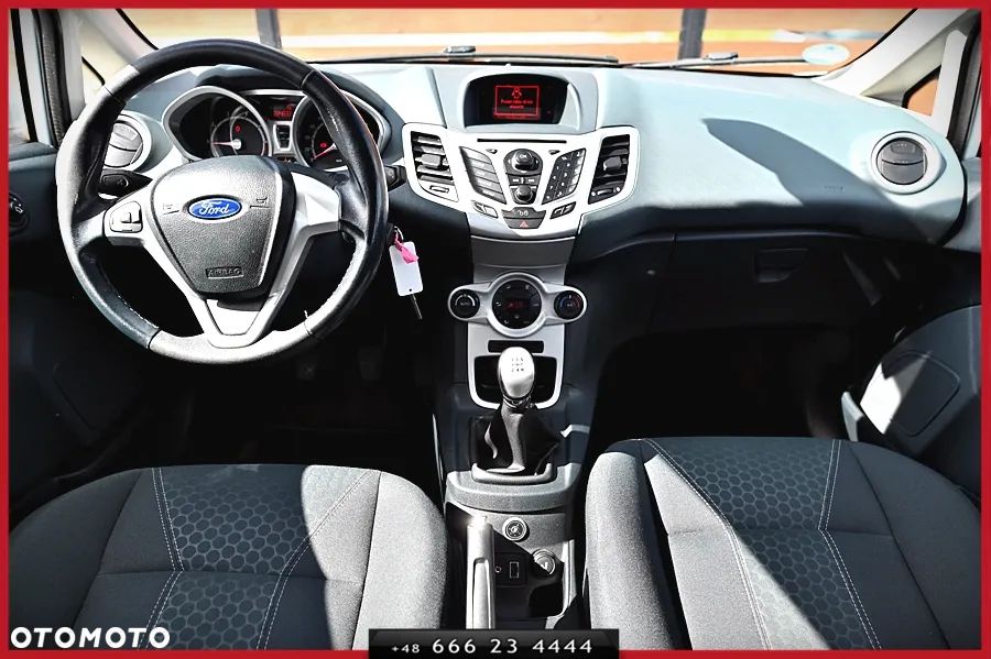 Ford Fiesta 1.4 Titanium - 14