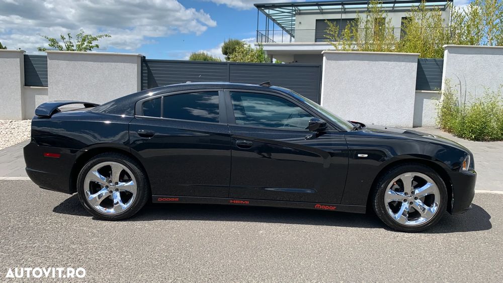 Dodge Charger - 5