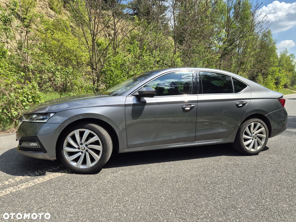 Skoda Octavia 2.0 TDI Style DSG - 6