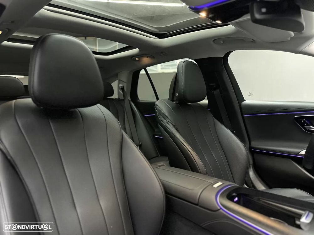 Mercedes-Benz E 300 e Exclusive Line - 27
