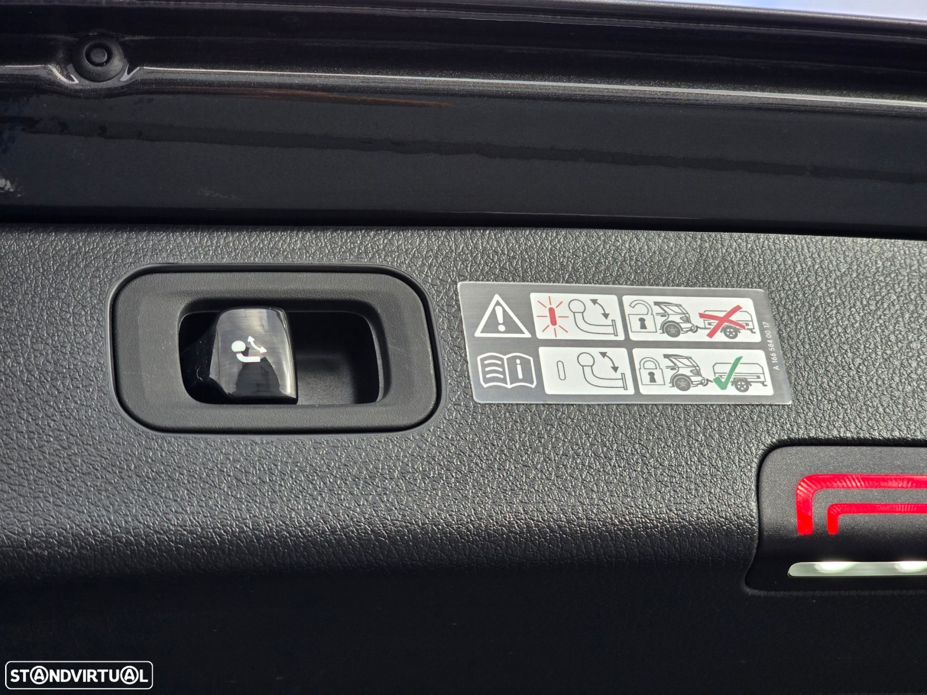 Mercedes-Benz C 300 e AMG Line - 58
